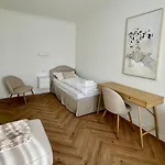 Mirabelle Homes Апартаменты *