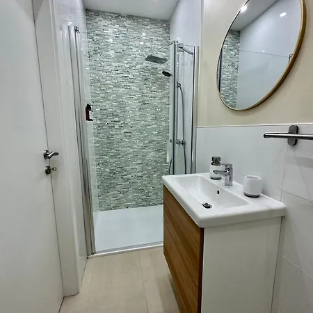 Mirabelle Homes Apartment *